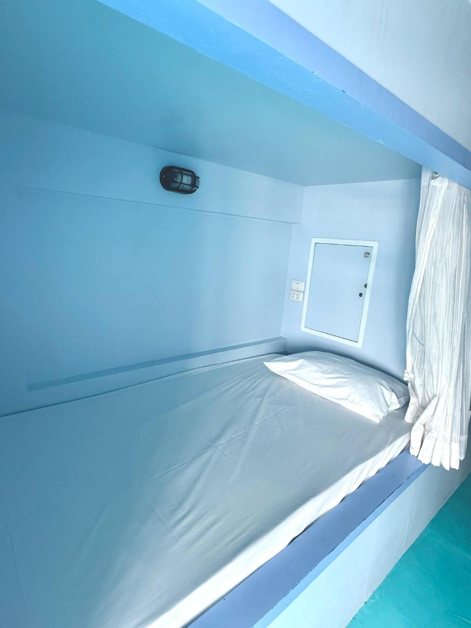 The Port Hostel Surat Thani Luaran gambar