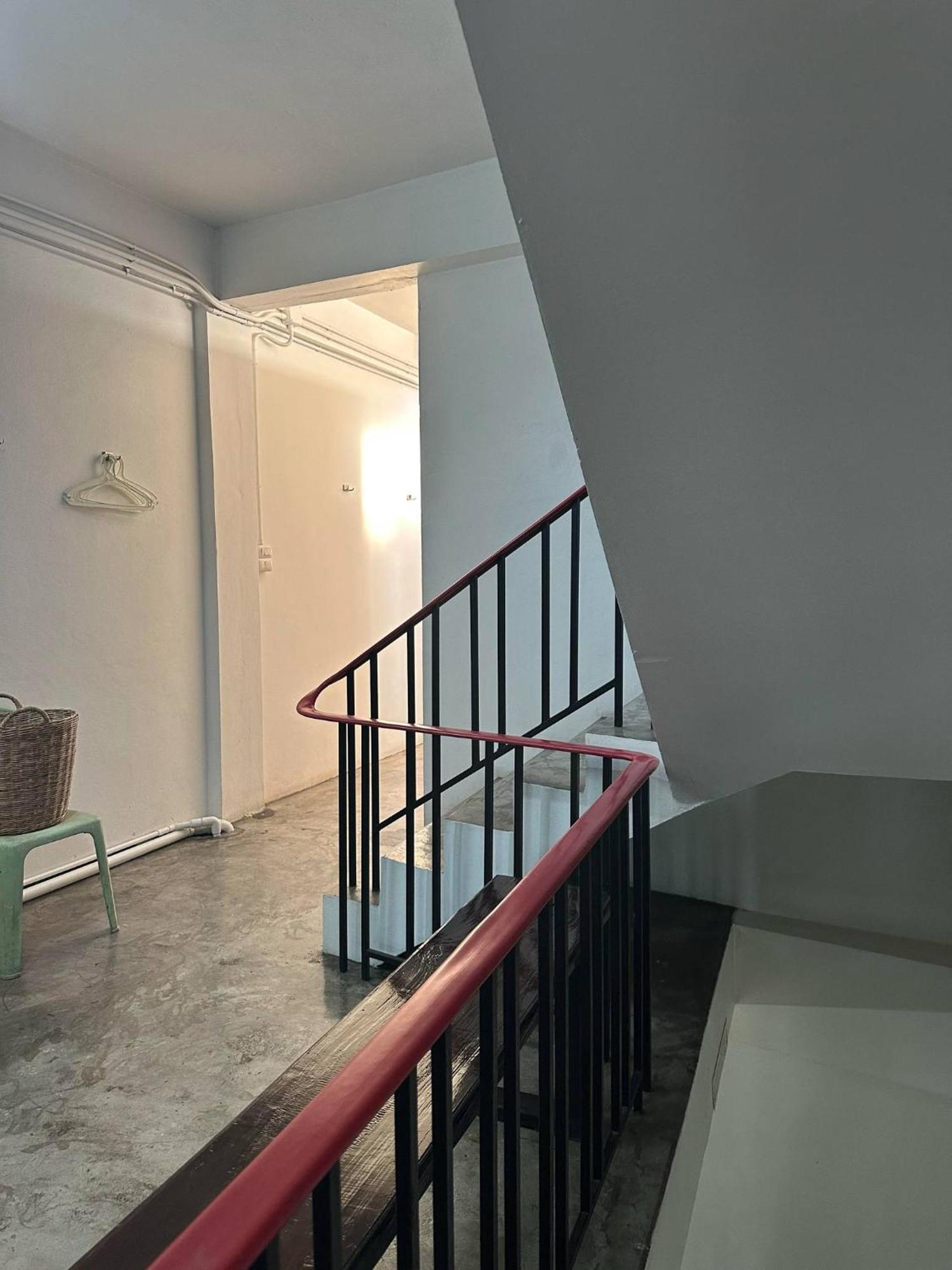 The Port Hostel Surat Thani Luaran gambar